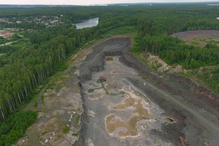 Хавчозёрское месторождение пироксёнового порфирита